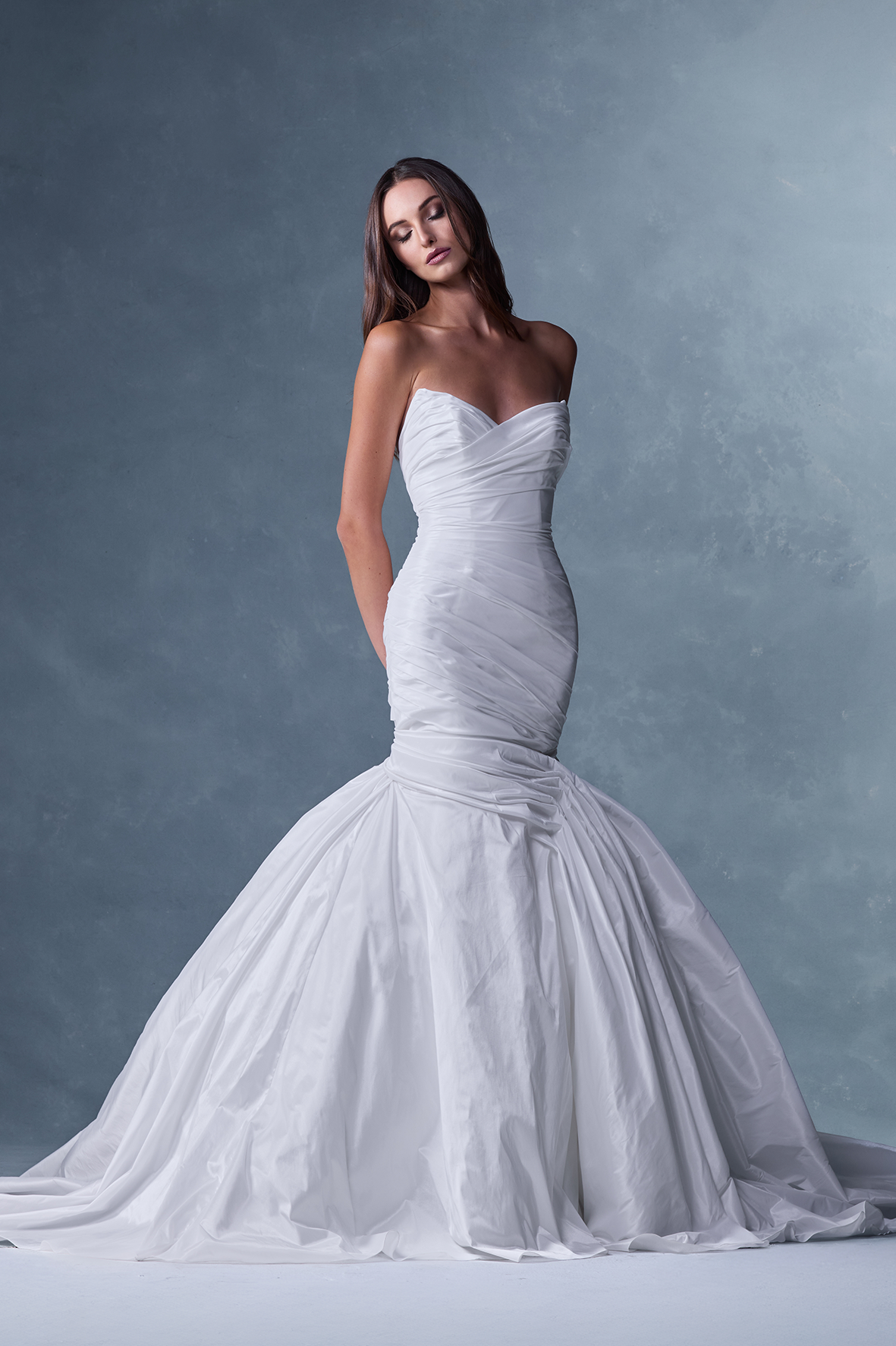 Valentina_f.png__PID:a813f641-9399-4686-8b0c-d064329c20d4